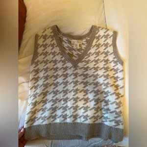 Jessica Simpson Sweater Vest